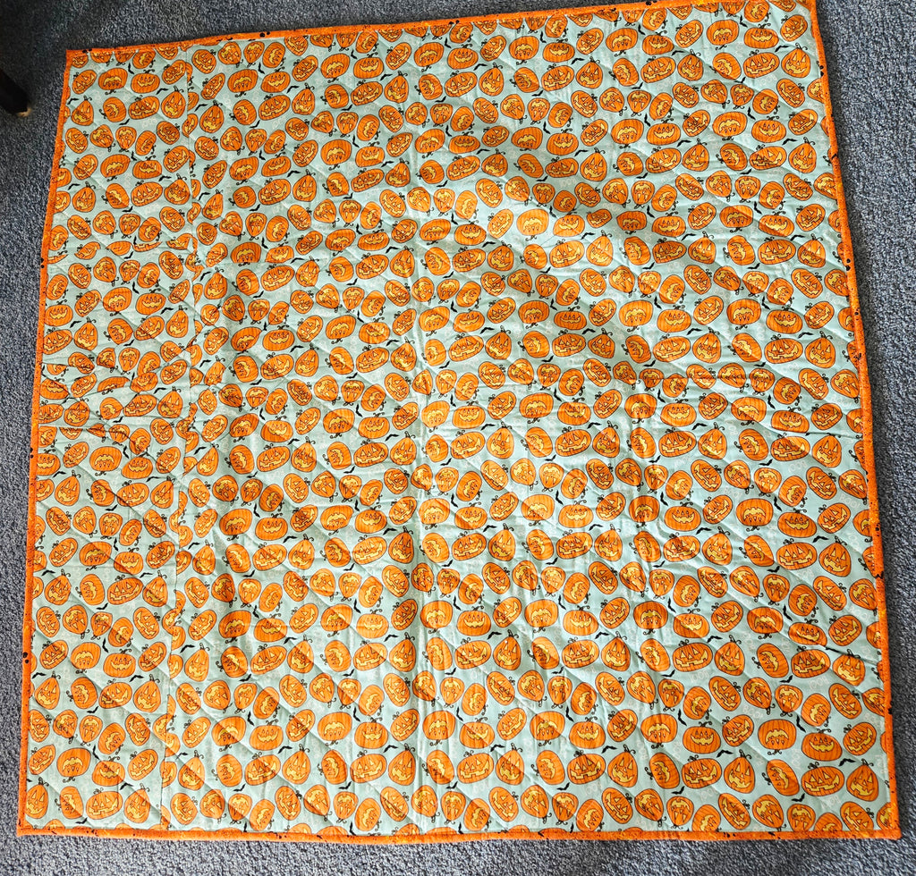 Witch Hat Halloween Medium Quilt